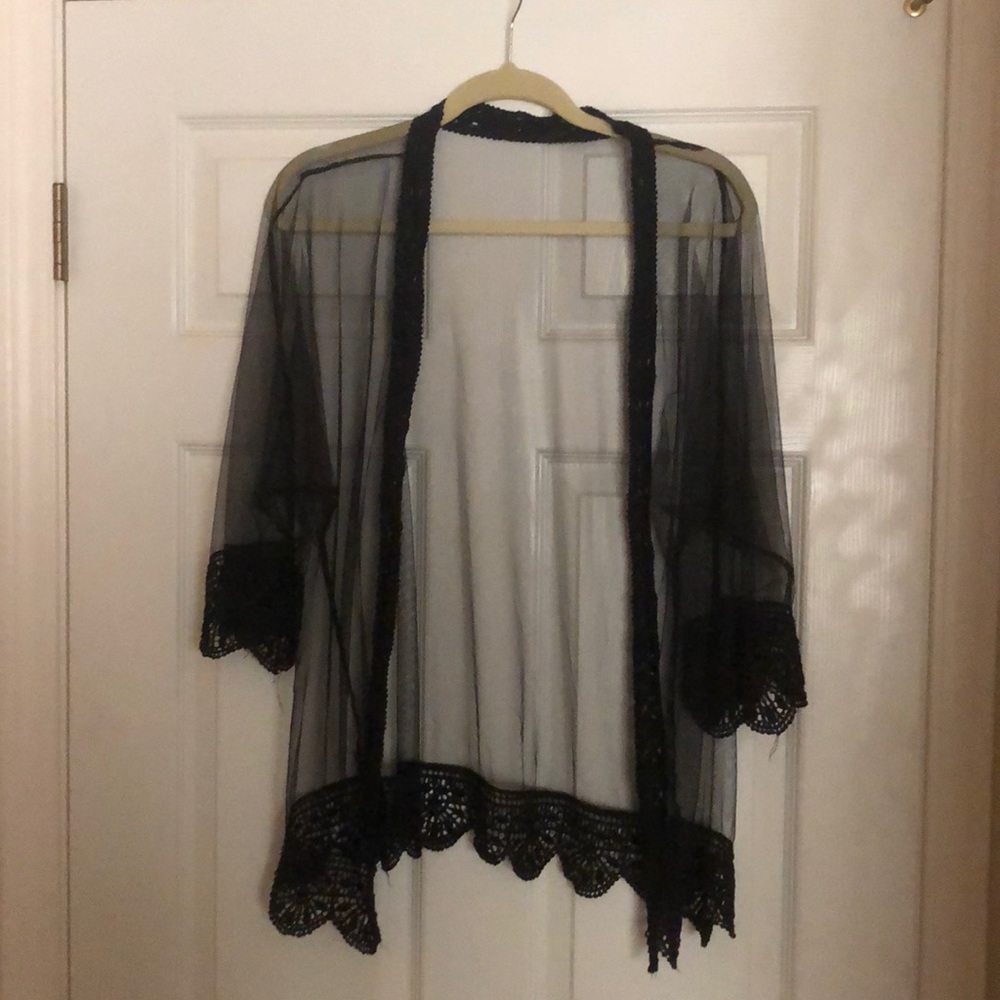 Black dainty cover